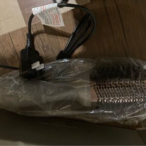 Professional Smoothing Blowout Brush -